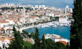What to see around the split area