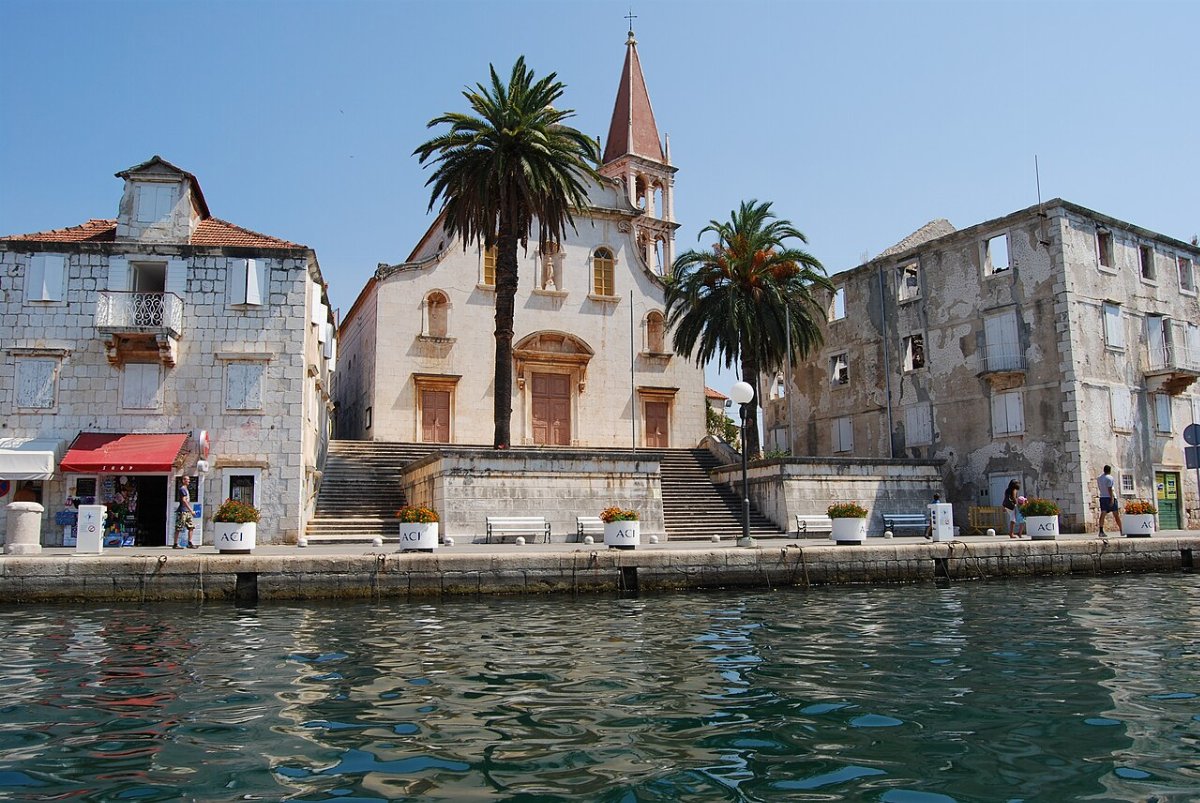 Church of our lady of the annunciation milna