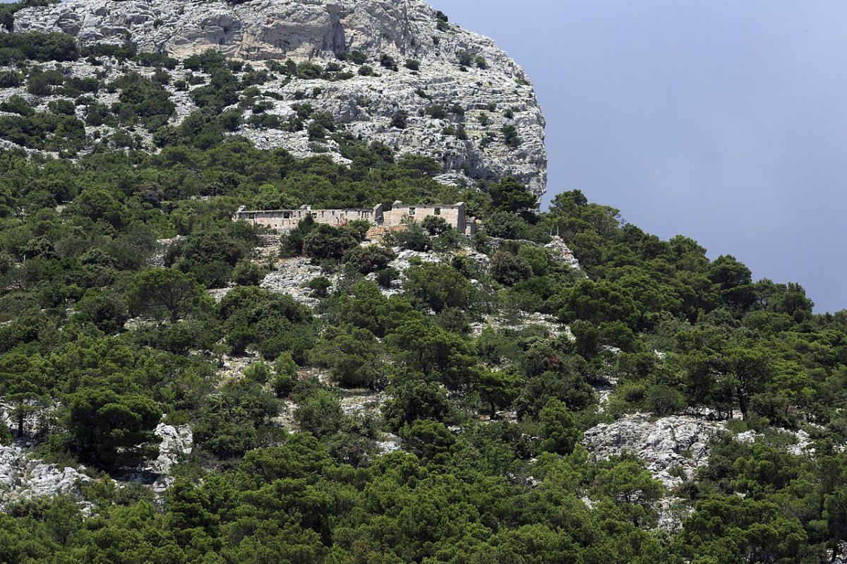Church and houses of the stipancic hermitage murvica