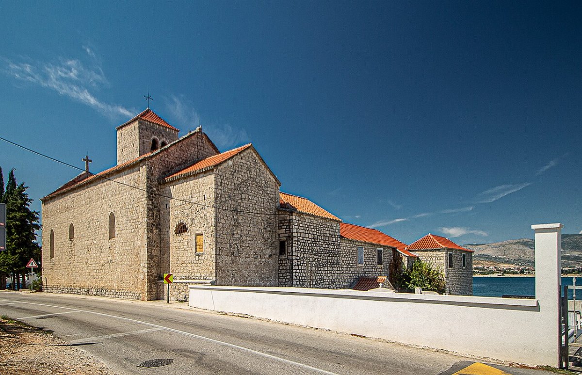 Church and monastery of the holy cross arbanija