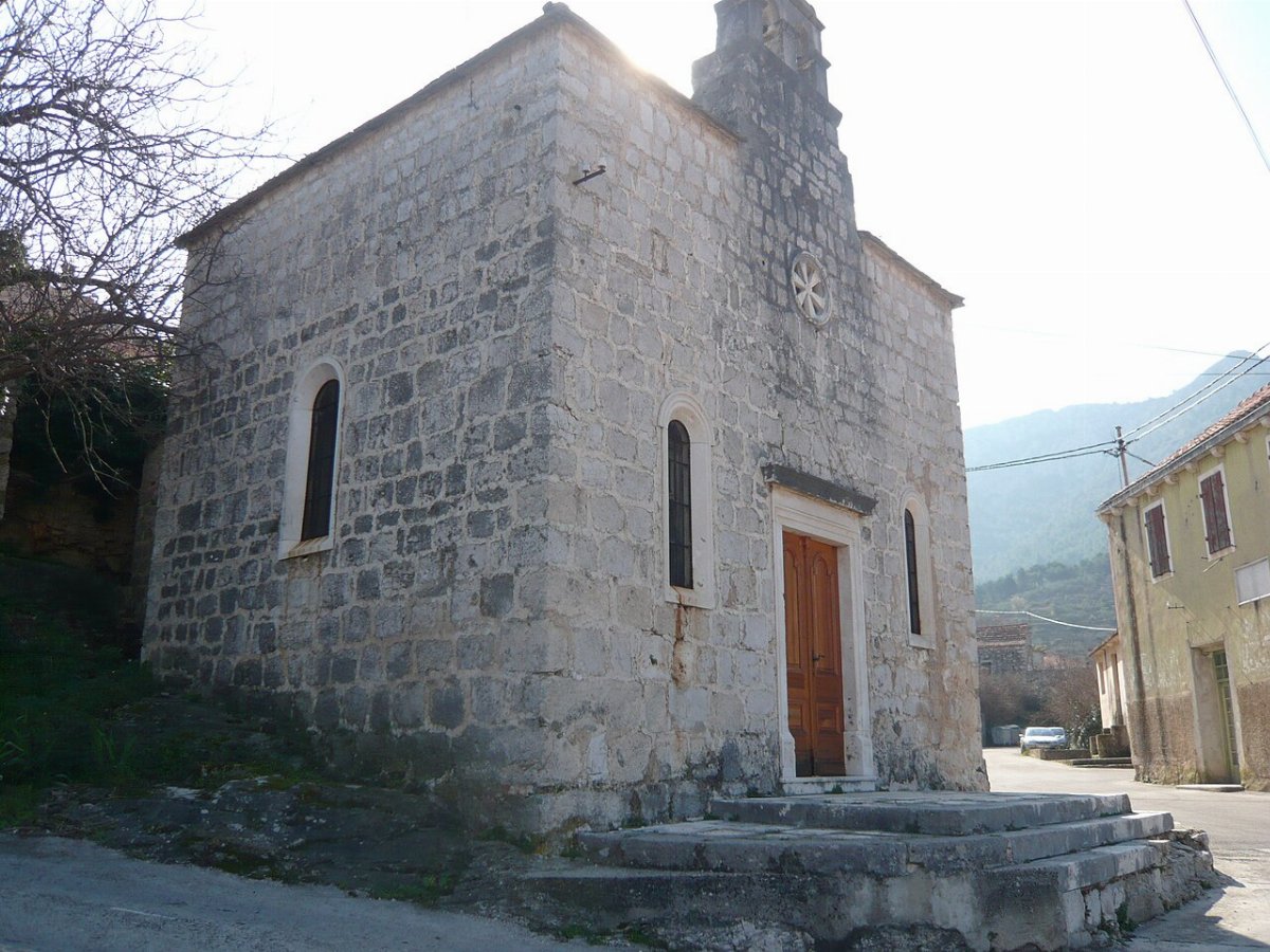 Church of st apollonia vrisnik