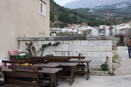 Public fountain podgora