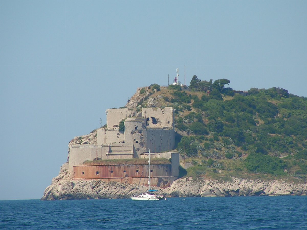 Prevlaka fortress vitaljina